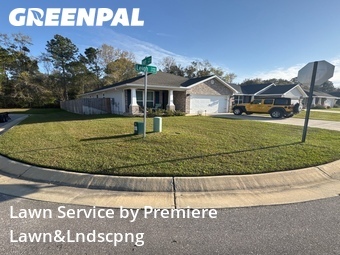 Lawn Care nearby Cantonment, FL, 