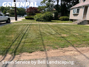 Lawn Cutting nearby Wyandanch, NY, 