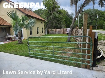 Lawn Care Service nearby Ocklawaha, FL, 