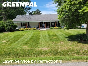 Lawn Care Service nearby Louisville, KY, 