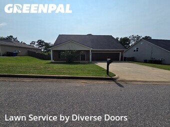 Lawn Maintenance nearby Columbus, GA, 
