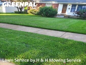 Lawn Cutting nearby Florissant, MO, 