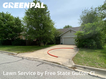 Lawn Cutting nearby Lawrence, KS, 