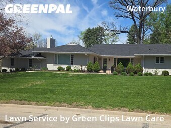 Grass Cut nearby Des Moines, IA, 
