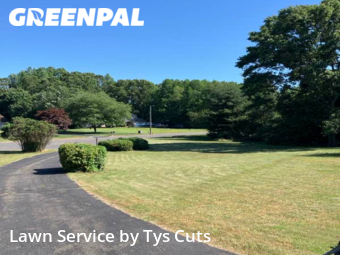 Lawn Maintenance nearby Cheshire, CT, 