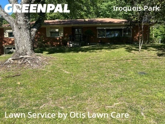 Grass Cut nearby Louisville, KY, 