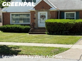 Lawn Care Service nearby Cleveland Heights, OH, 