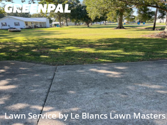 Lawn Cutting nearby Saint Martinville, LA, 