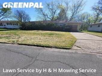 Yard Mowing nearby Florissant, MO, 