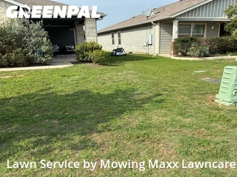 Lawn Mowing Service nearby Hutto, TX, 