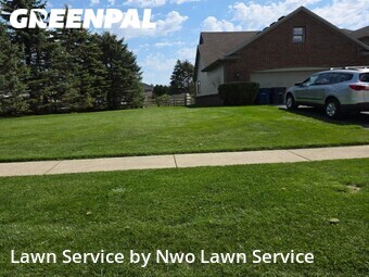 Lawn Maintenance nearby Perrysburg, OH, 