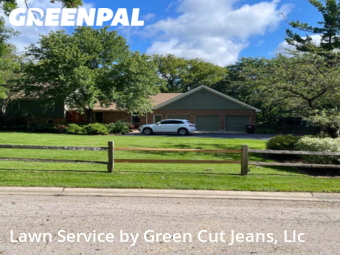 Lawn Mowing Service nearby Crystal Lake, IL, 