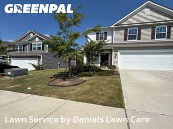 Lawn Service nearby Charlotte, TX, 