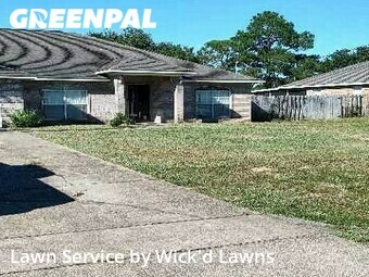 Grass Cut nearby Navarre, FL, 