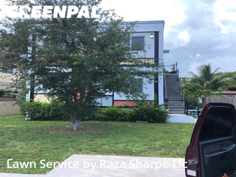 Grass Cutting nearby North Miami, FL, 