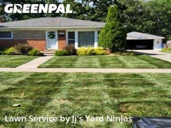 Lawn Cutting nearby Redford Charter Township, MI, 