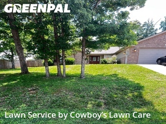 Lawn Mowing nearby Bella Vista, AR, 