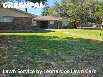 Lawn Care nearby Hewitt, TX, 