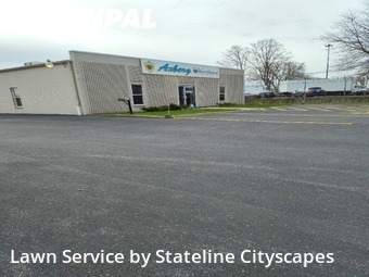 Grass Cutting nearby Rockford, IL, 