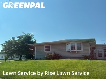 Lawn Mowing nearby Rock Island, IA, 