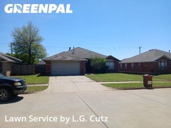 Grass Cut nearby Yukon, OK, 