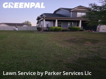 Garden Trimming in Greenville, 27834, Yard Maintenance by Parker Services Llc, work completed in Nov , 2025