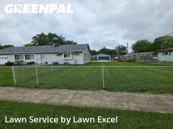 Grass Cut nearby Greenwood, IN, 