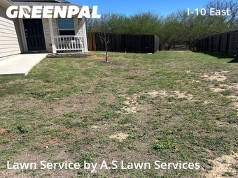 Lawn Mowing nearby Converse, TX, 