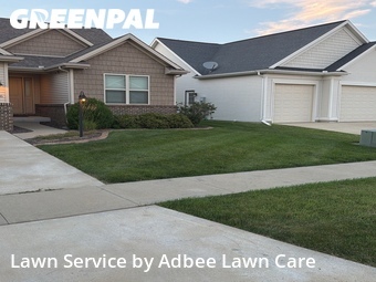 Lawn Mow nearby Savoy, IL, 