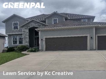 Lawn Mowing Service nearby Shawnee, MO, 