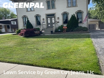 Lawn Care Service nearby Libertyville, IL, 