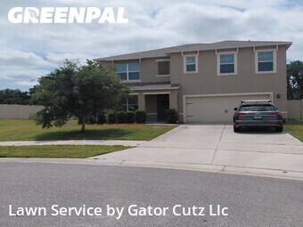 Lawn Maintenance nearby Tavares, FL, 