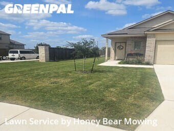 Lawn Mowing nearby New Braunfels, TX, 