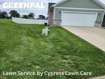 Lawn Cut nearby Charlestown, IN, 