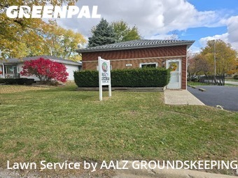 Lawn Maintenance nearby Monee, IN, 