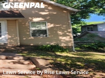 Lawn Mowing nearby Rock Island, IA, 
