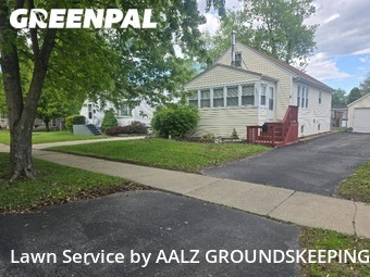 Lawn Care Service nearby Lansing, IN, 