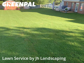 Lawn Mowing Service nearby Stone Mountain, GA, 