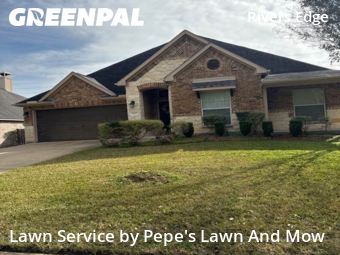 Lawn mowed in Richmond, 77406