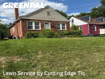 Lawn Mow nearby Richmond Heights, MO, 