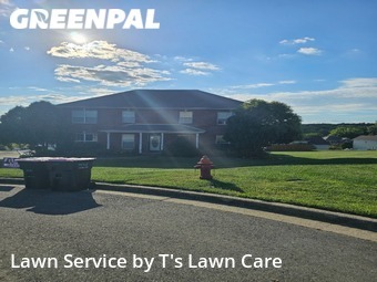 Lawn Care nearby Clarksville, TN, 