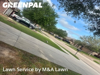 Lawn Maintenance nearby Dickinson, TX, 