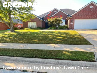 Grass Cut nearby Rogers, AR, 