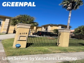 Lawn Care Service nearby Kemah, TX, 