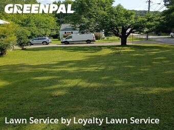 Lawn Maintenance nearby East Ridge, TN, 