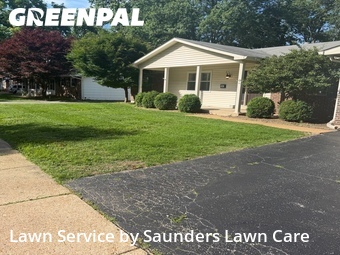 Grass Cut nearby St. Louis, MO, 