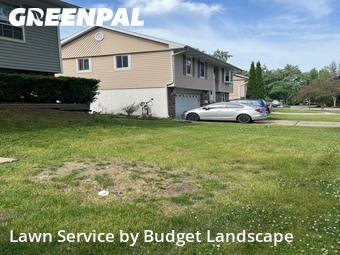 Lawn mowed in Streamwood, 60107