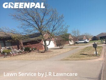 Lawn Care Service nearby Moore, OK, 
