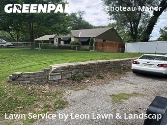 Grass Cutin Shawnee,66203,Lawn Mowing by Leon Lawn & Landscap, work completed in Jun , 2026