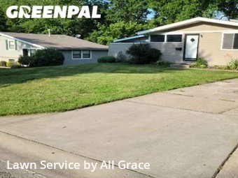 Lawn Mowing Service nearby Gladstone, MO, 